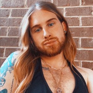 Meet your Posher, Brandon